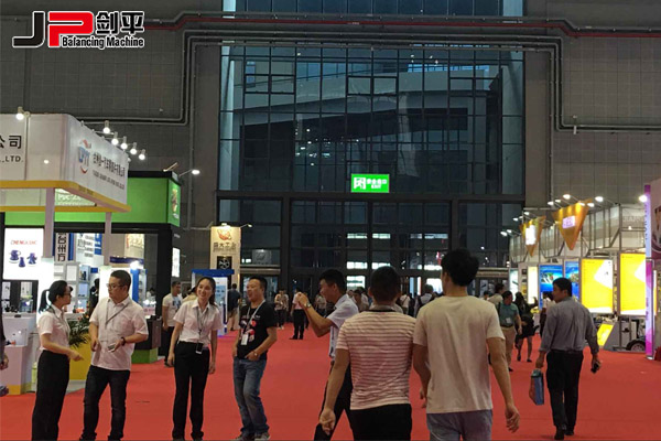 新能源汽車全面發(fā)展，劍平助力汽車智能化|動(dòng)平衡機(jī)